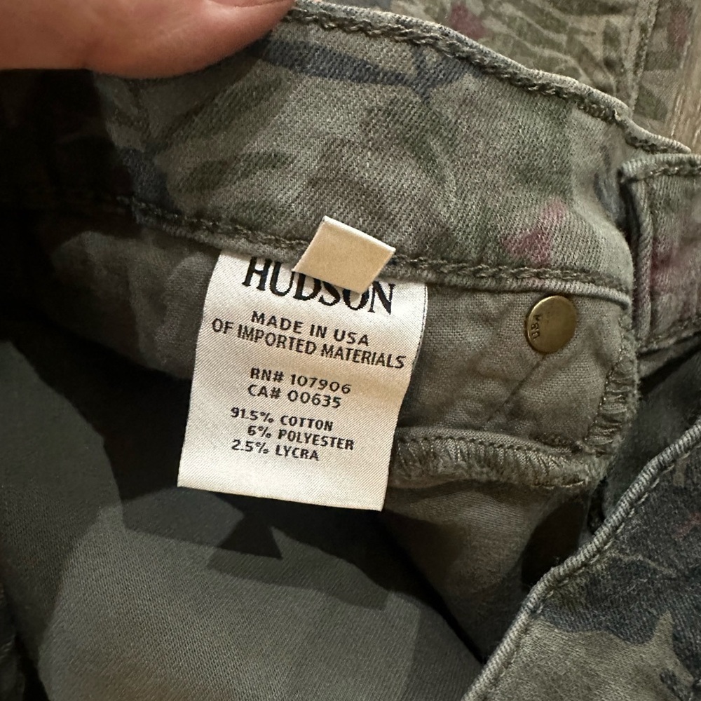 Hudson Jeggings - Picture 9 of 12